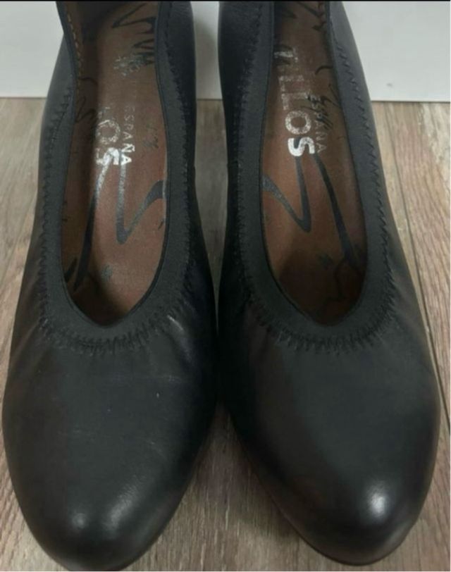 Zapatos salón piel Pitillos negros