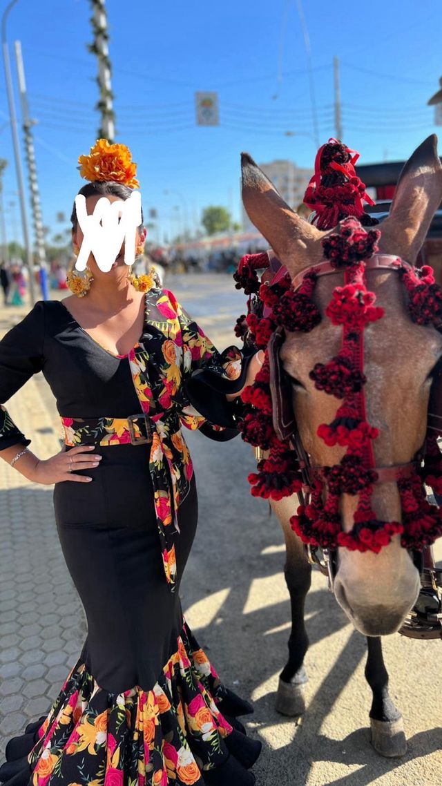 Traje Flamenca Negro - Flores