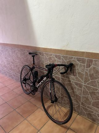 Bicicleta carretera FOCUS Culebro