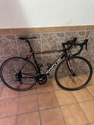 Bicicleta carretera FOCUS Culebro