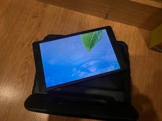 Tablet infantil YEStel 8" Android 11