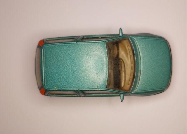 Bburago Fiat Punto 1:43