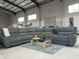 MEGASOFA RINCONERA ELECT DE MEDIDA 330*305*91 CM