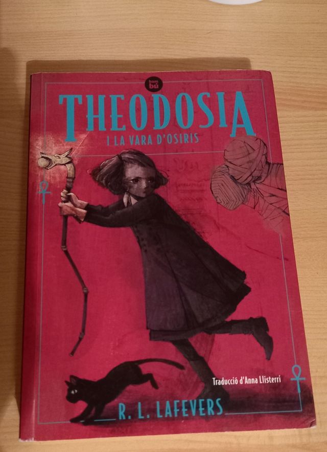 Theodosia i la vara d,Osiris