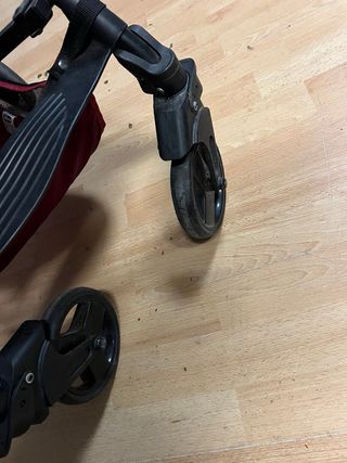 Carrito paseo Chicco rojo