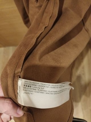 Sobrecamisa ante mujer, de Violeta