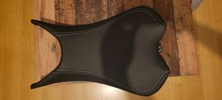 Asiento Triumph Street Triple 765 RS