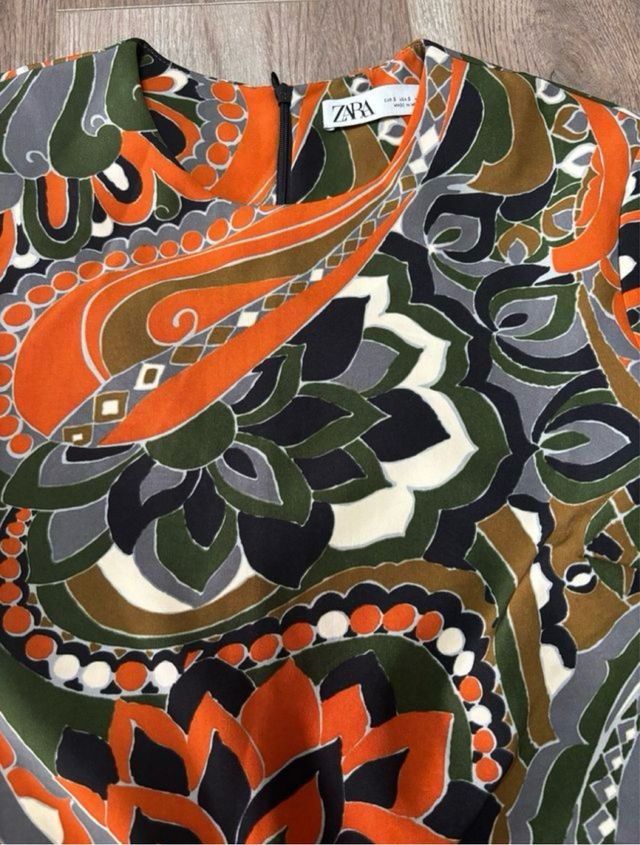Vestido Zara estampado