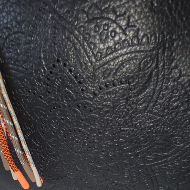 Mochila Antirobo Negra. Mandala