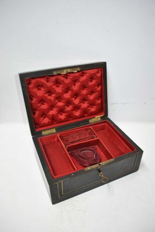 Antigua caja joyero Napoleón III