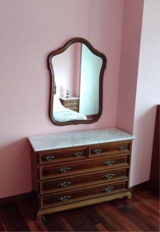 Cabecero  piecero cama 135cm  Mesitas y sinfonier
