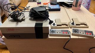 Nintendo Nes, mandos y accesorios
