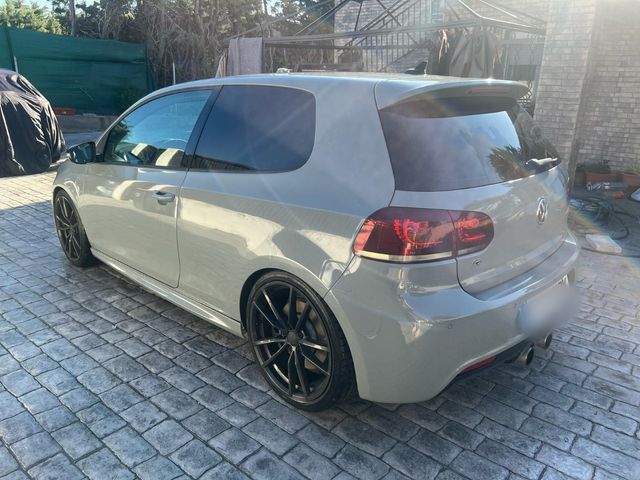 Volkswagen golf r20 2009