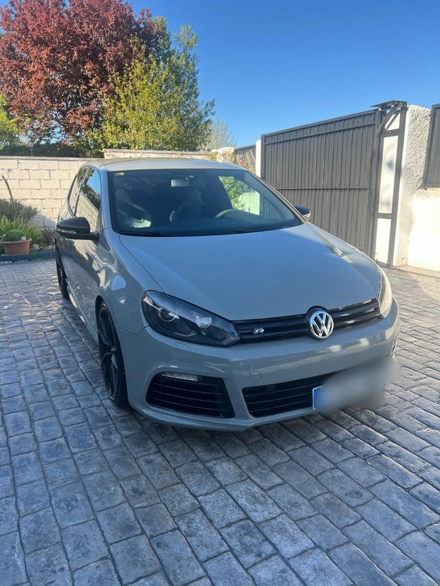 Volkswagen golf r20 2009