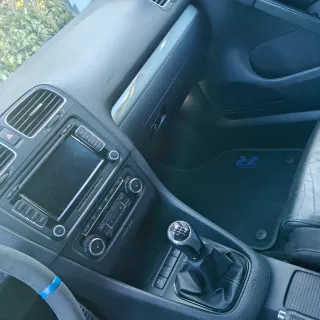 Volkswagen golf r20 2009