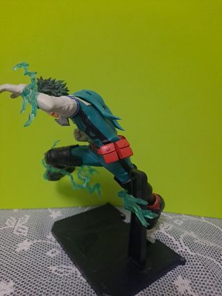 Figura colección Izuku my hero academia deku
