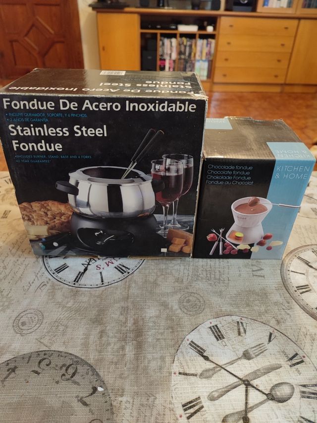 2 Fondues 1 de Carne y 1 de chocolate 
