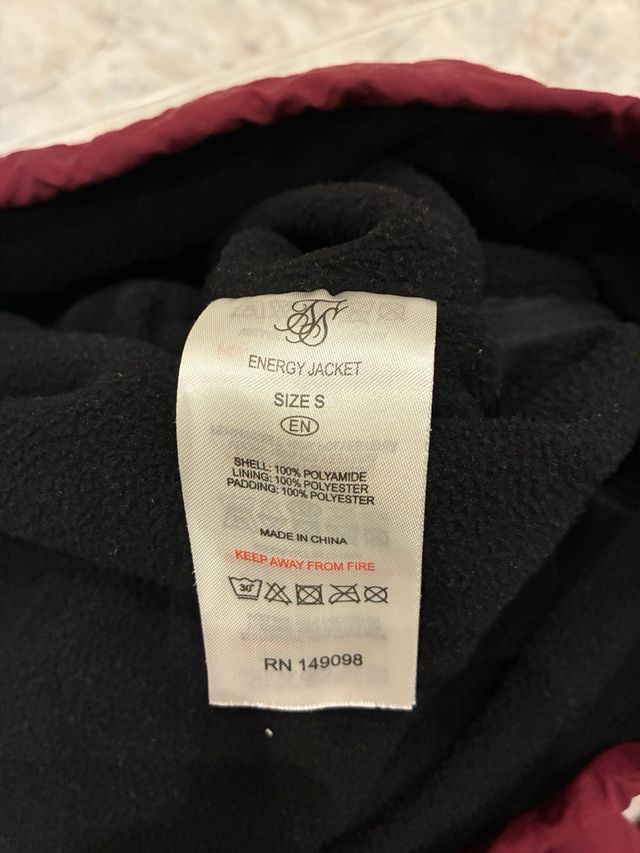 Chaqueta SikSilk granate