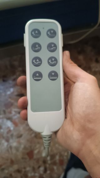 Cama articulada, silla de ducha y Colchón antiesca