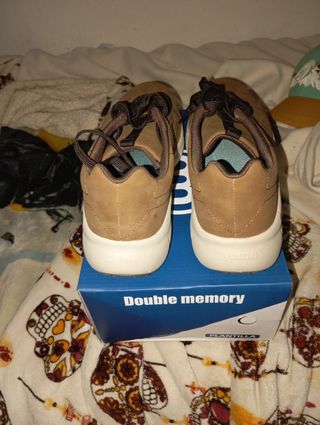 Zapatos marca double memory