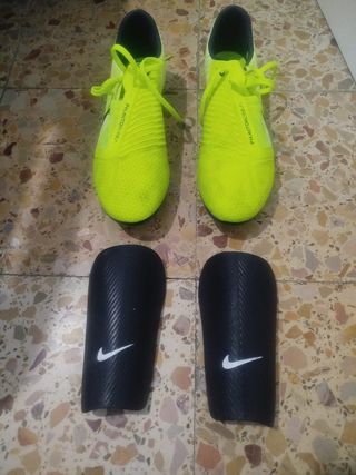 Nike Phantom Venom