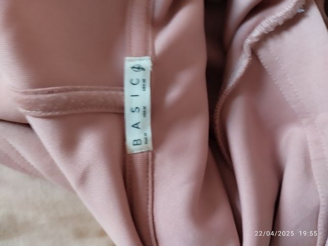 Sudadera rosa con capucha