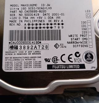 Disco duro Ultra SCSI Fujitsu 18Gb 