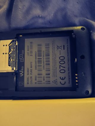 4 móviles Samsung y Wiko antiguos