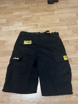 Shorts Cargo Corteiz negros