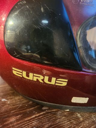 Casco moto rojo