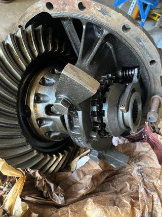 Grupo Reparado trasero camion Volvo FH 460