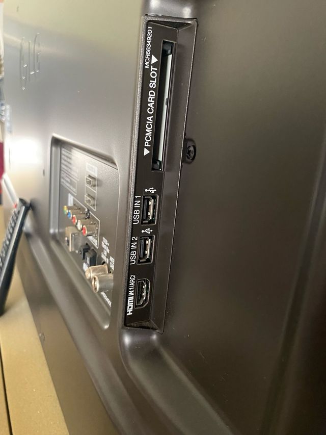 TV LG 43" Full HD plata