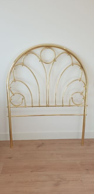 2 Cabeceros de latón de Peñas Vargas.