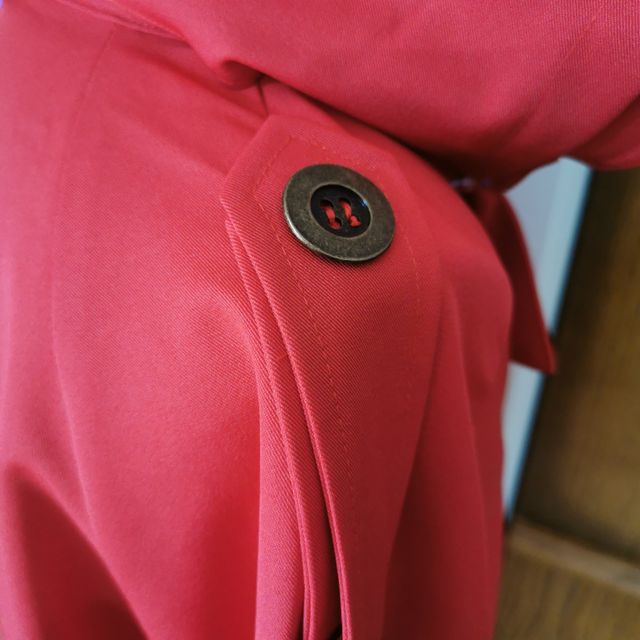 Gabardina tipo blazer