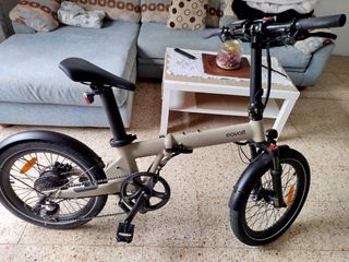 Vender,bicicleta eléctrica plegable.