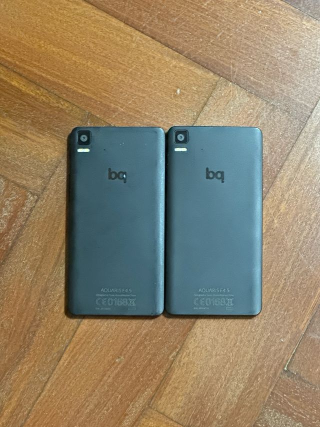 2 BQ Aquaris E4.5