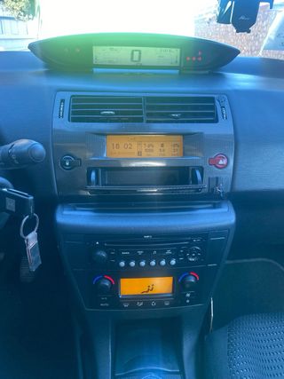 Citroen C4 coupe vtr 1.6i 2007