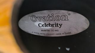 Guitarra OVATION CELEBRITY CC44S