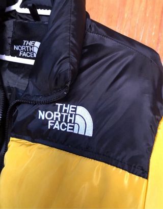 Chaquetón North Face amarillo-negro
