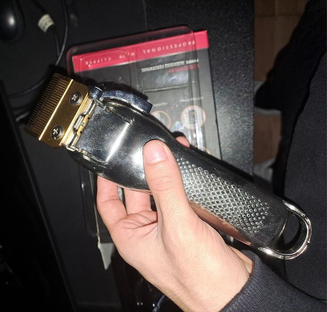 Máquina de cortar pelo 