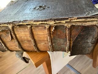 Biblia antigua de 1665