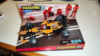 Scalextric Orange Arrows F-1 Team 2001