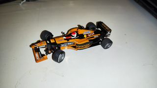 Scalextric Orange Arrows F-1 Team 2001