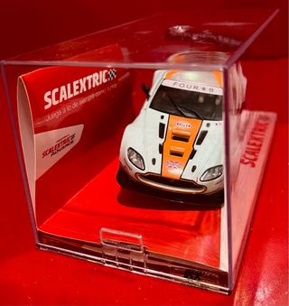 Aston Martin Vantage GT3 Scalextric