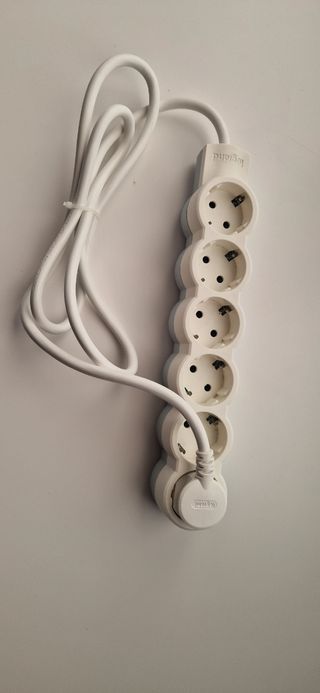 Regleta enchufes Legrand 6 tomas