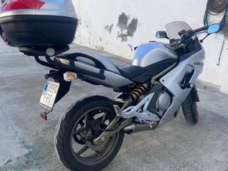 Kawasaki er6f
