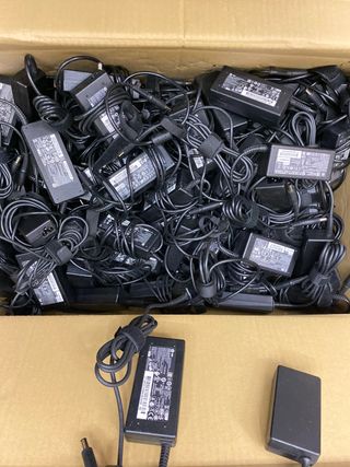 Precio Bajo x200 Caragdores hp 65W al por myor
