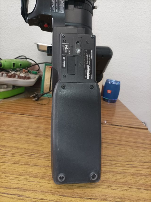 CÁMARA DE VIDEO PANASONIC AG-DVC20P