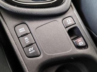 TOYOTA YARIS 1.5 VVT-I HYBRID STYLE PLUS 116 5PT