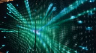 Pantalla/ Cortina de Video LED Escenario Dj p37,5